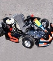 kids racing go kart