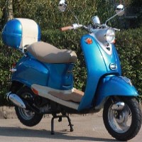 Euro Style 50cc 4 Stroke Gas Scooter Moped